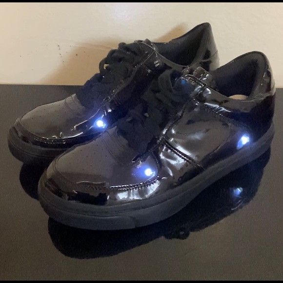 Jeffrey Campbell Myers LT Light Up Sneakers (size 7.5) - Picture 2 of 10